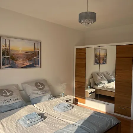 Apartment Sunny Maritime Near Station *